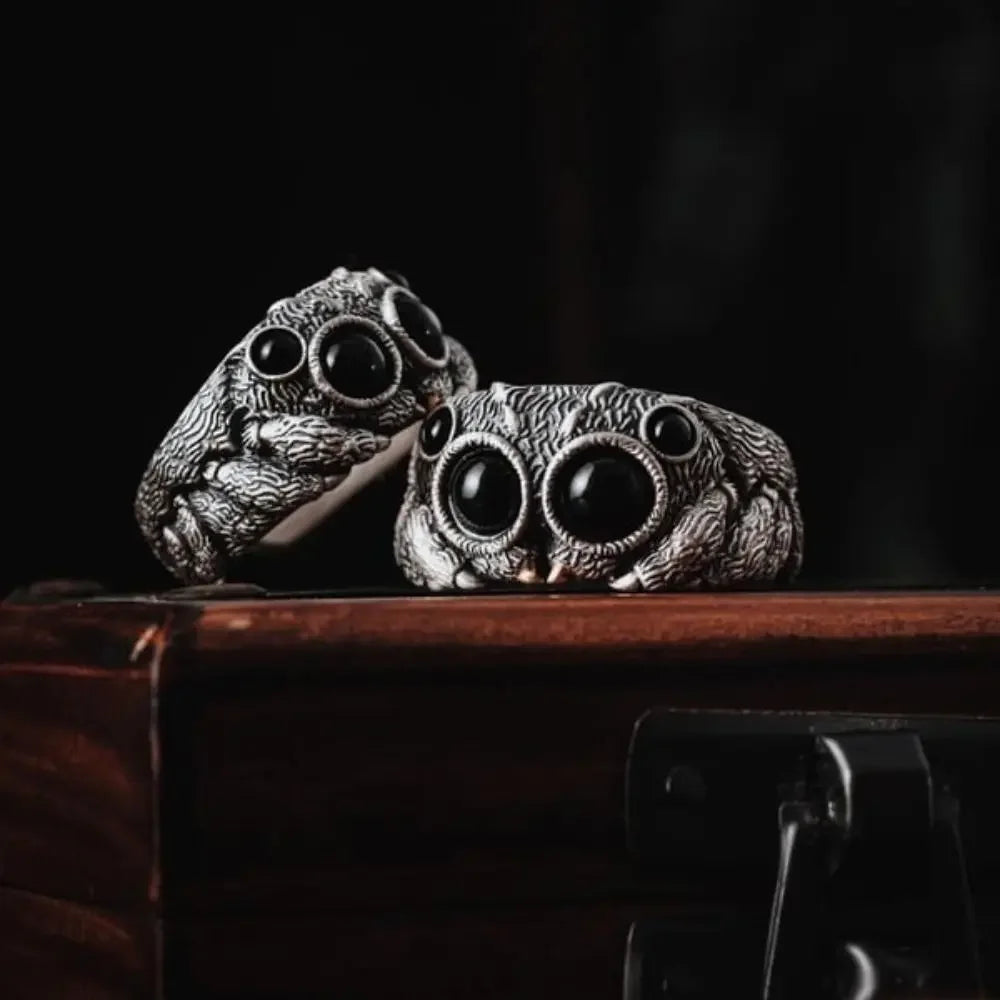 Darkfang Ring