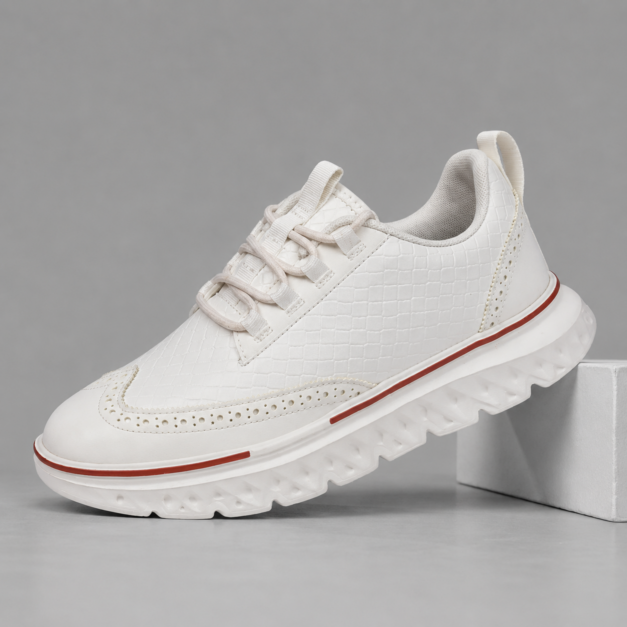 Harwick Leather Sneakers